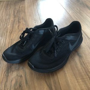 Nike Flex 2016 run